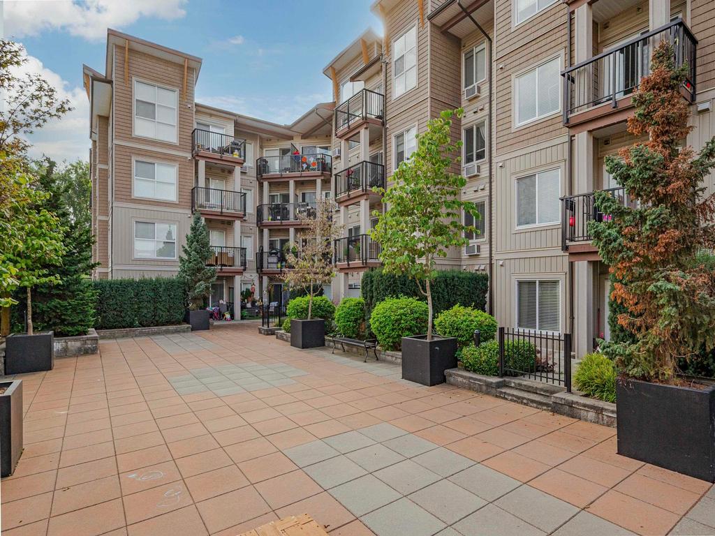 Listing Image for R3090530