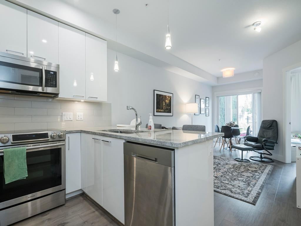 Listing Image for R3090530