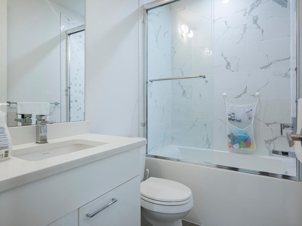 Listing Image for R3090530