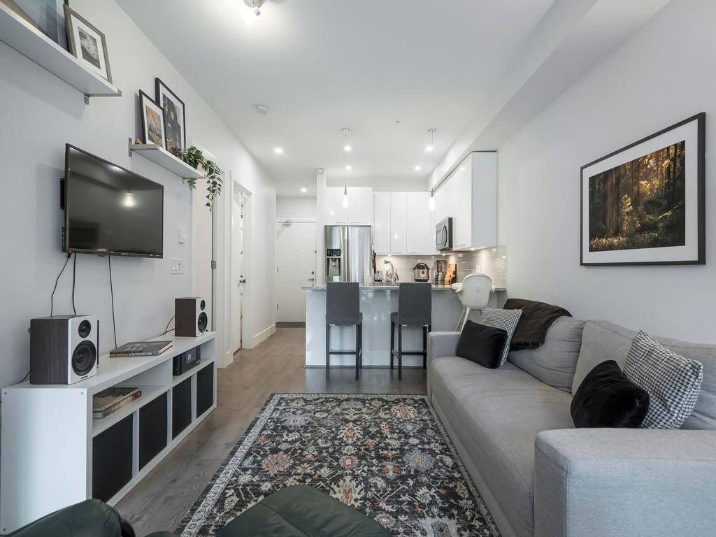 Listing Image for R3090530