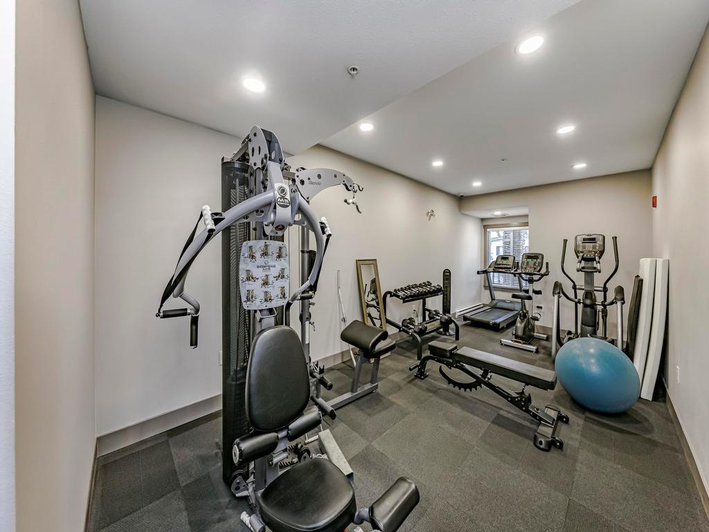 Listing Image for R3090530