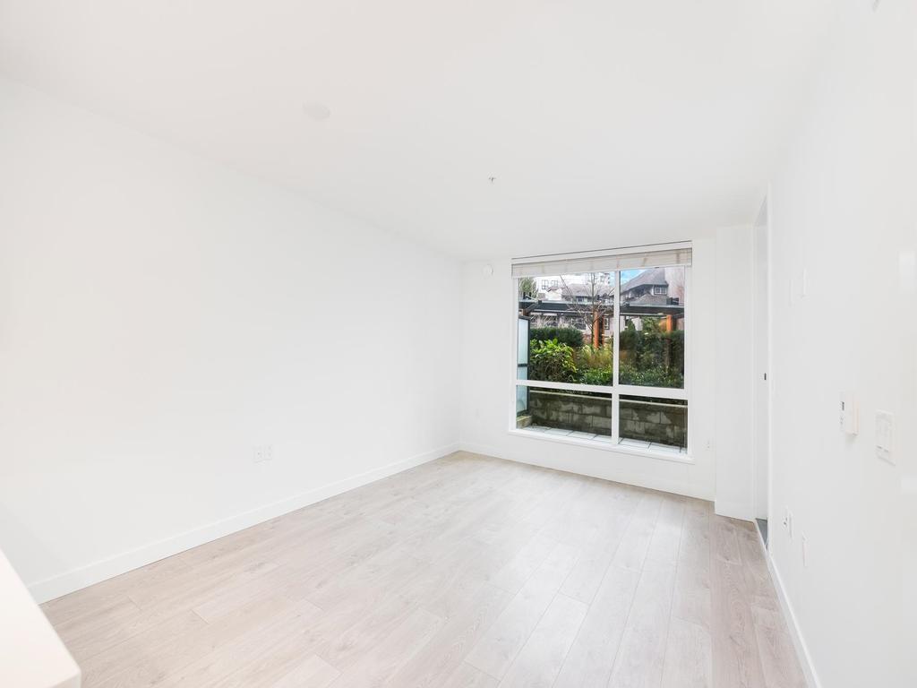 Listing Image for R3090532