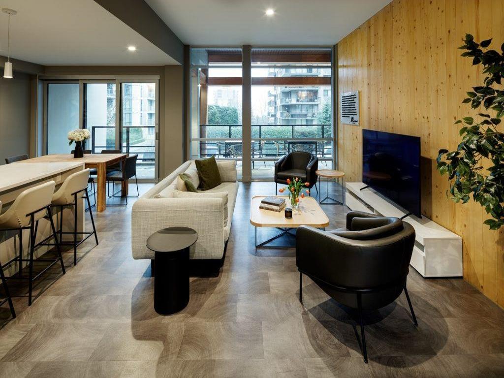 Listing Image for R3090532