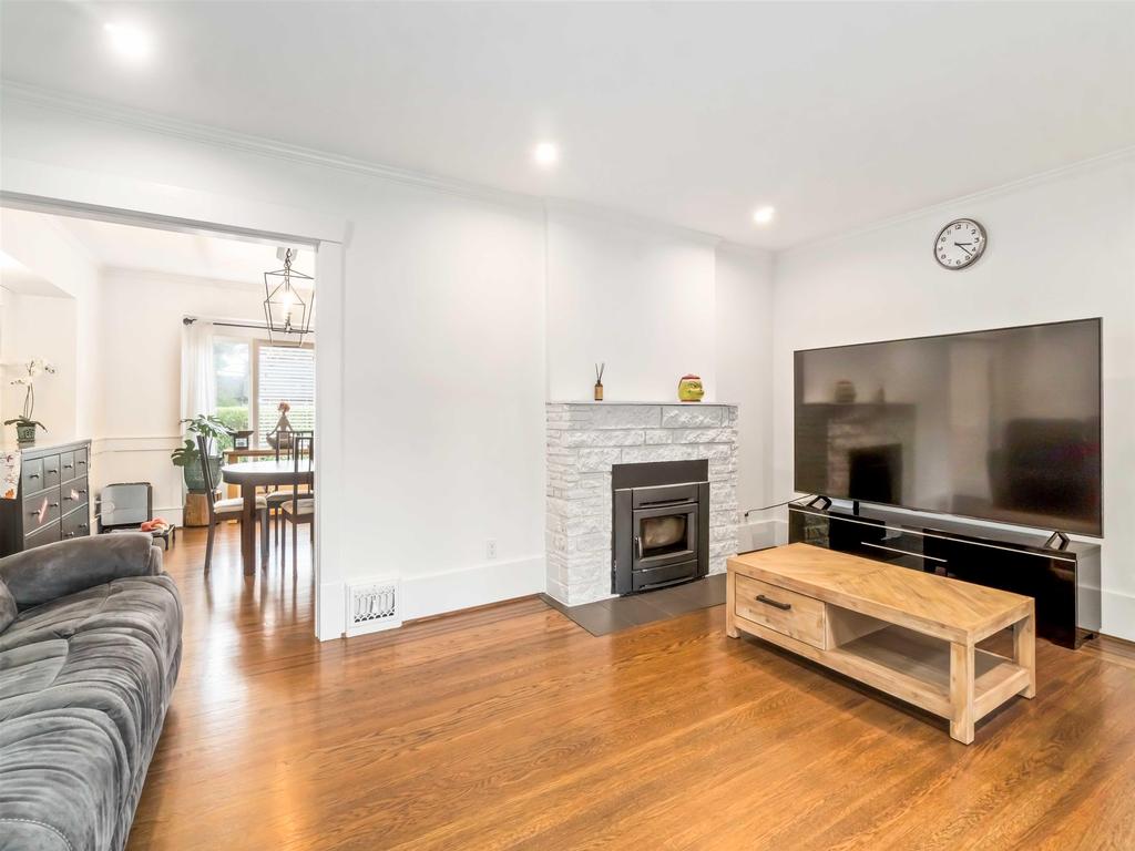 Listing Image for R3090537