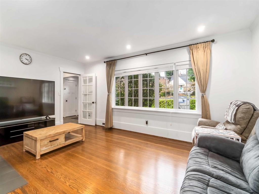 Listing Image for R3090537