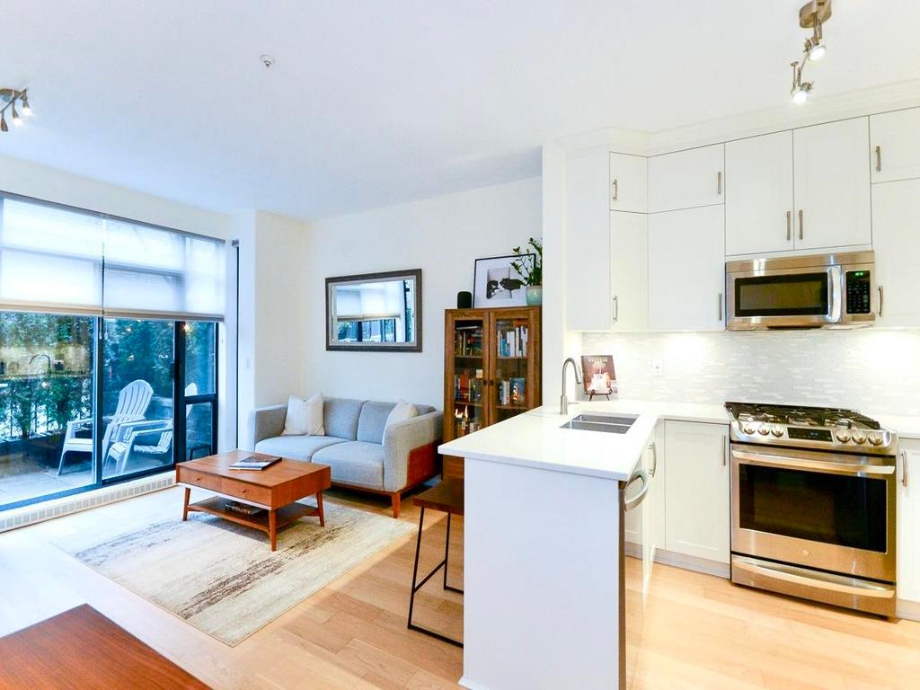 Listing Image for R3090543