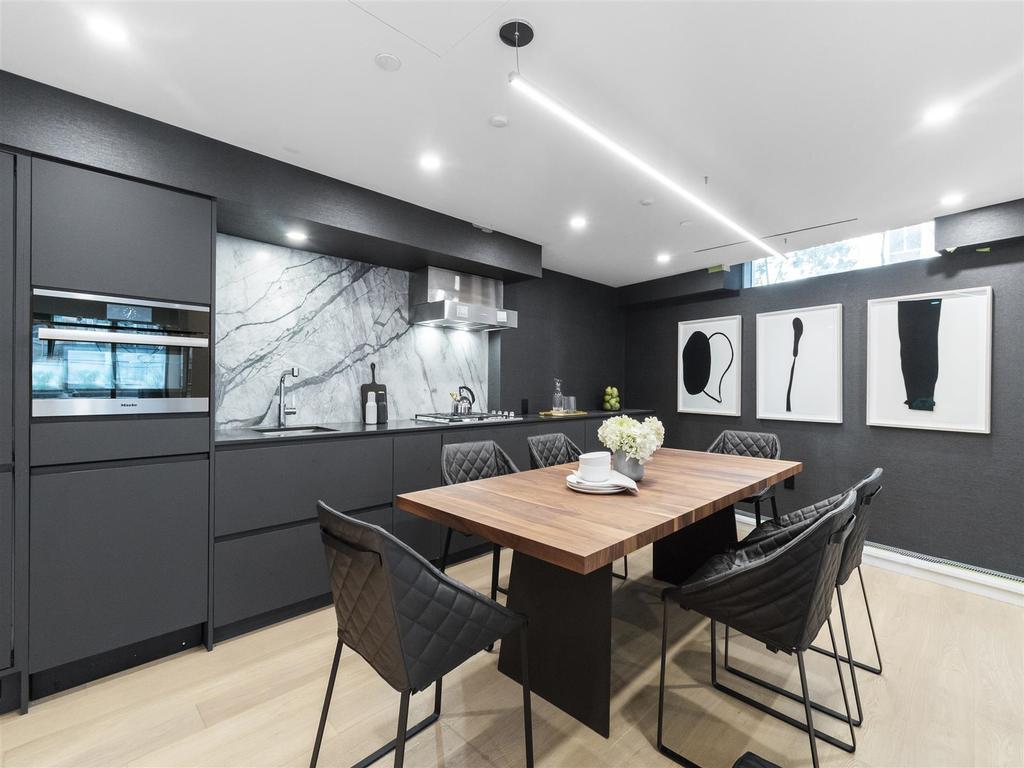 Listing Image for R3090551