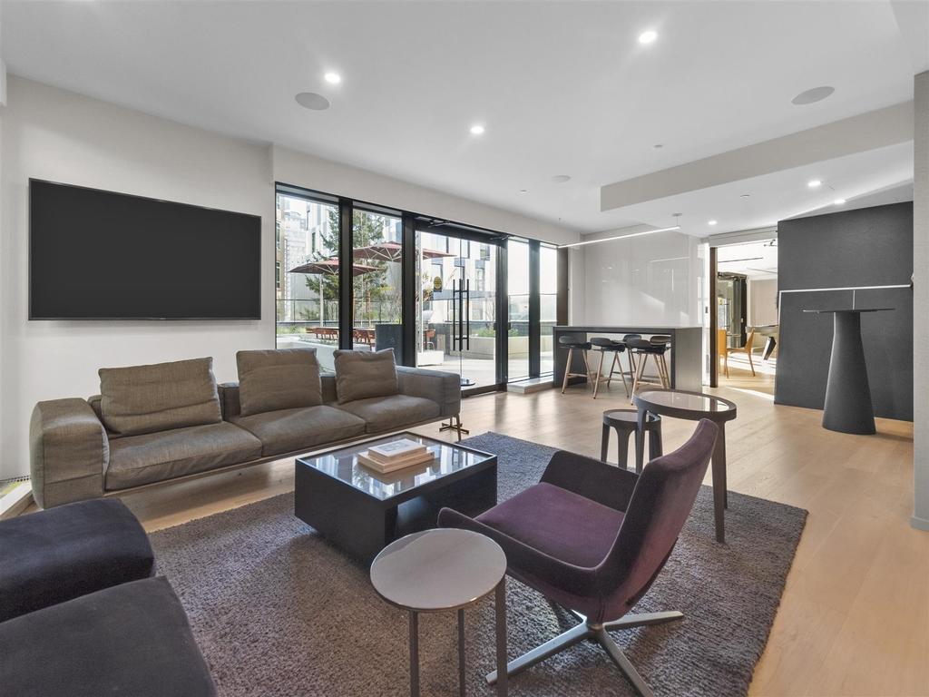 Listing Image for R3090551