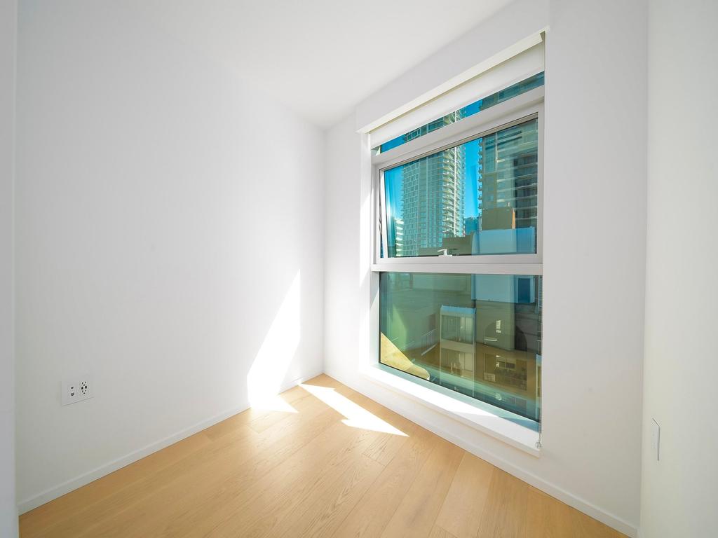 Listing Image for R3090551