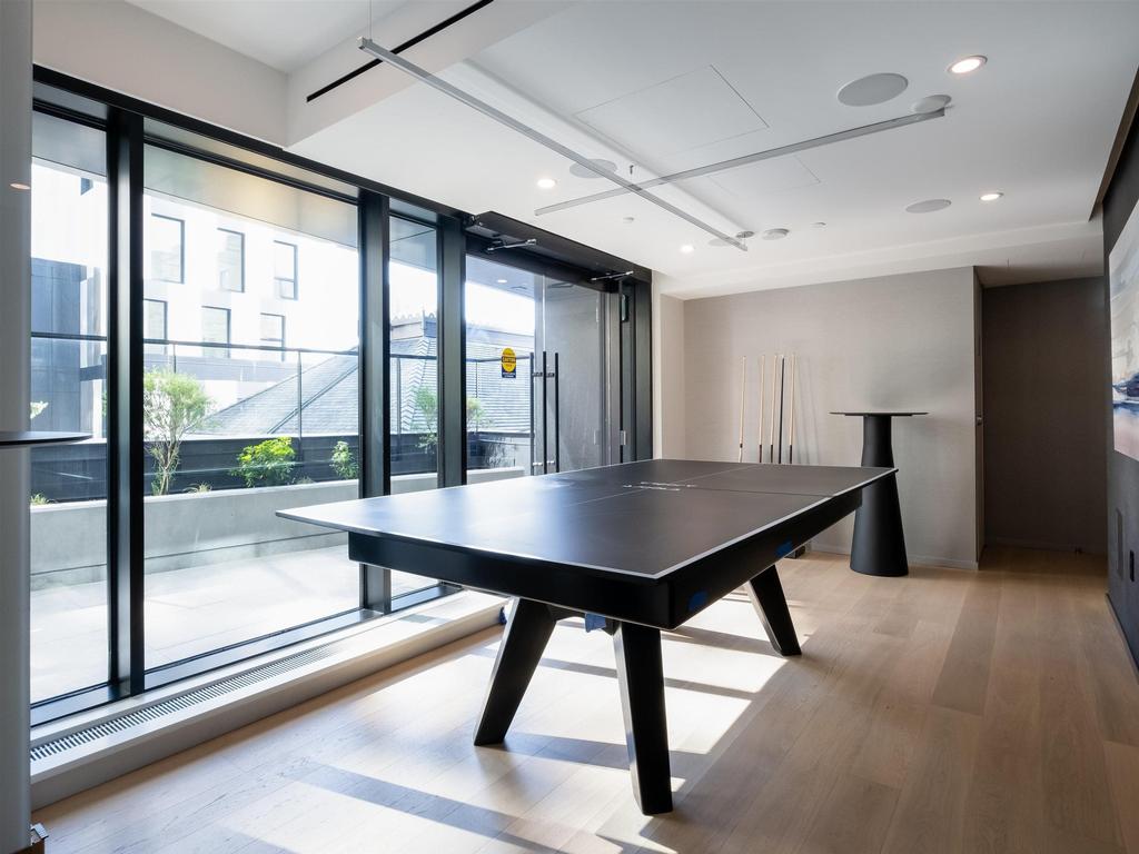 Listing Image for R3090551