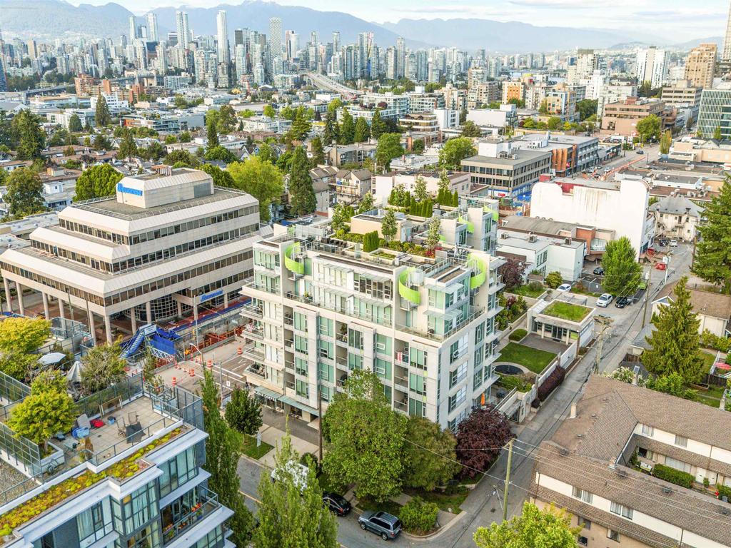 Listing Image for R3090555