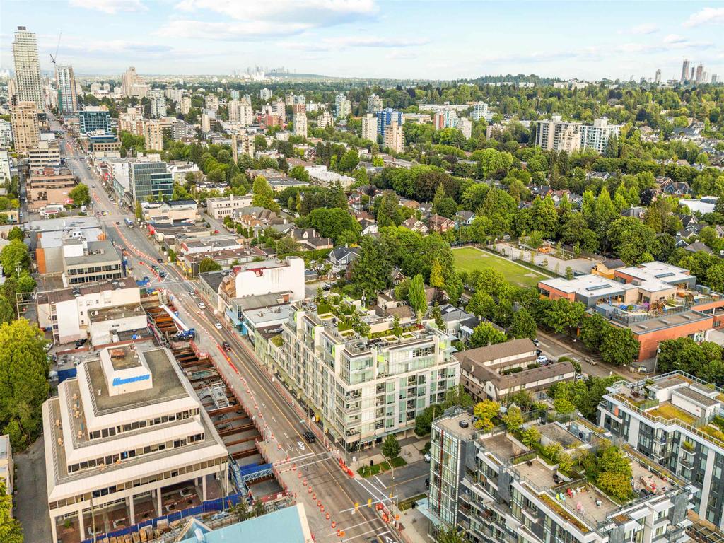 Listing Image for R3090555