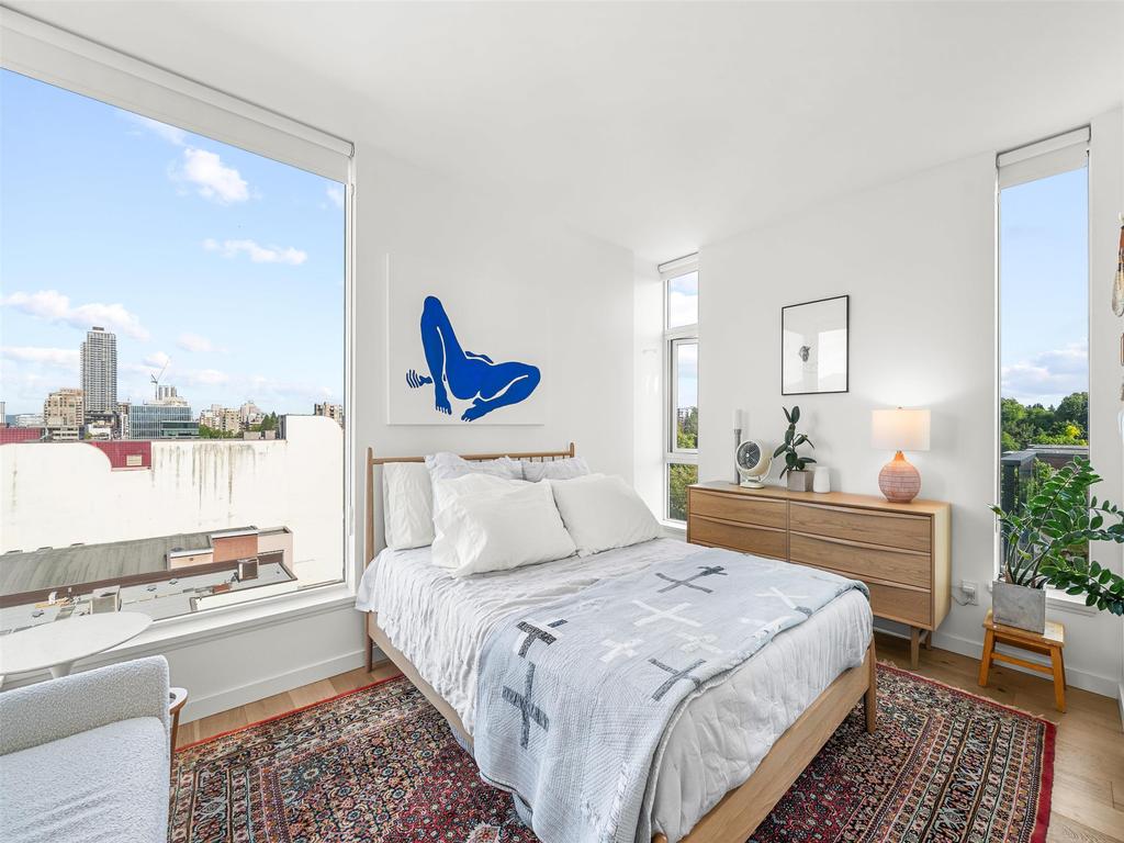 Listing Image for R3090555