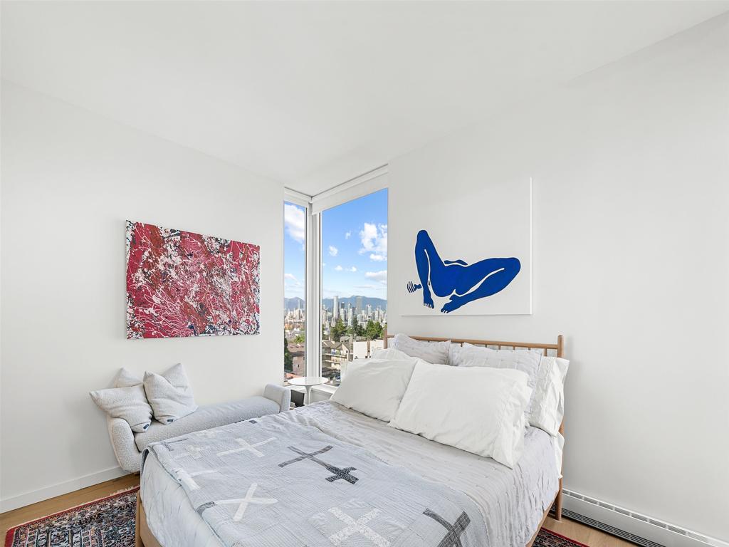 Listing Image for R3090555