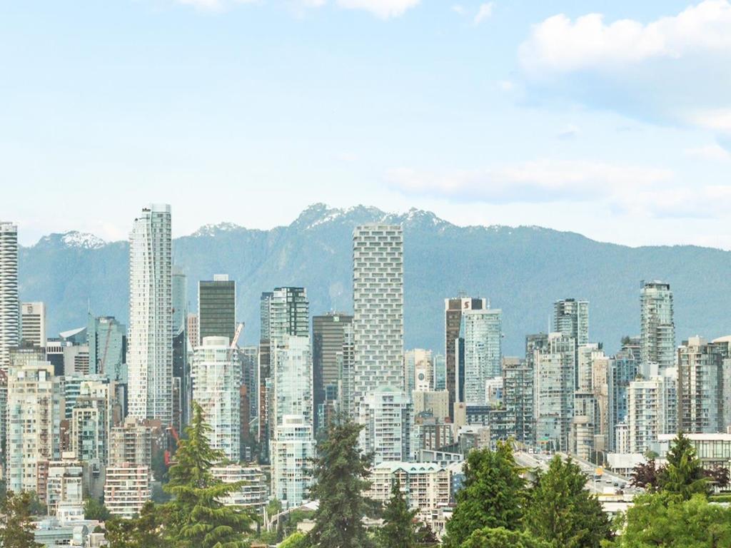 Listing Image for R3090555