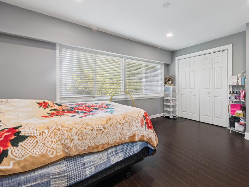 Listing Image for R3090565