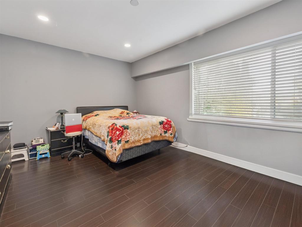 Listing Image for R3090565