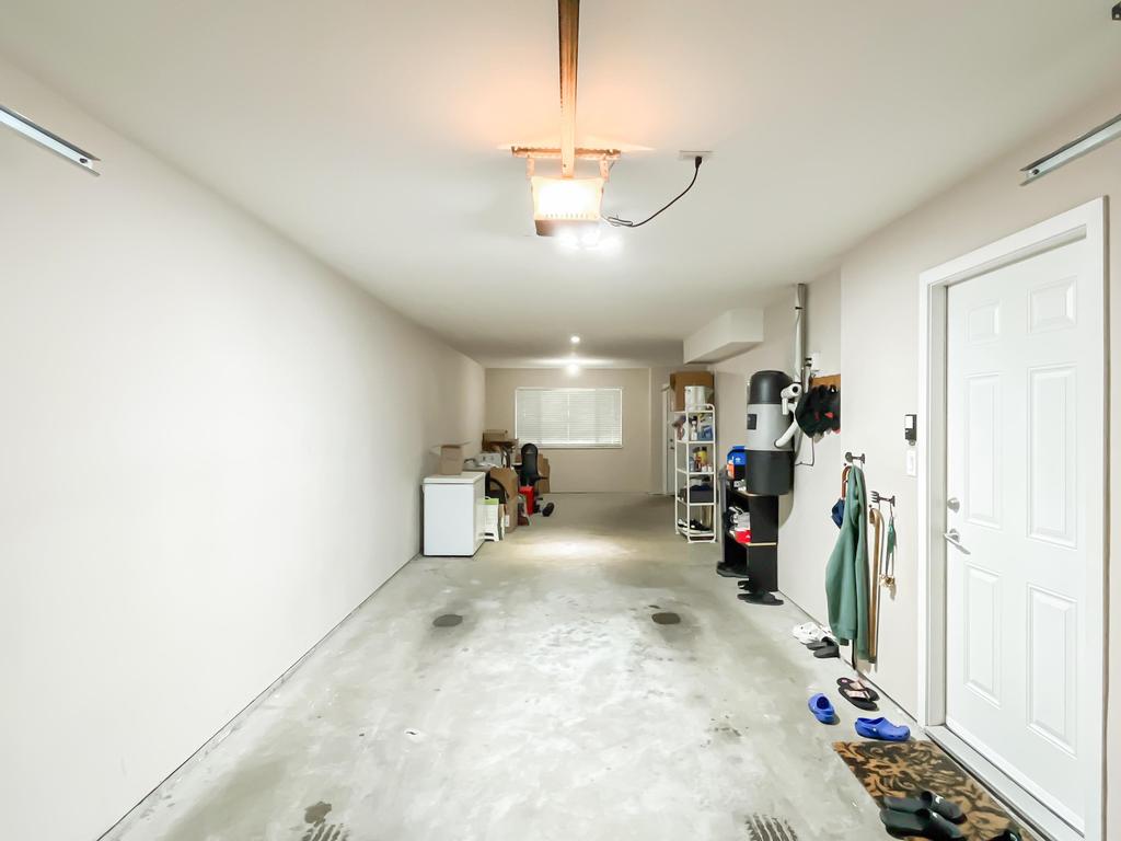 Listing Image for R3090566