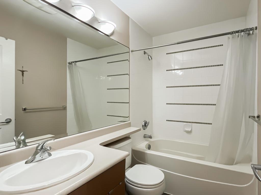 Listing Image for R3090566