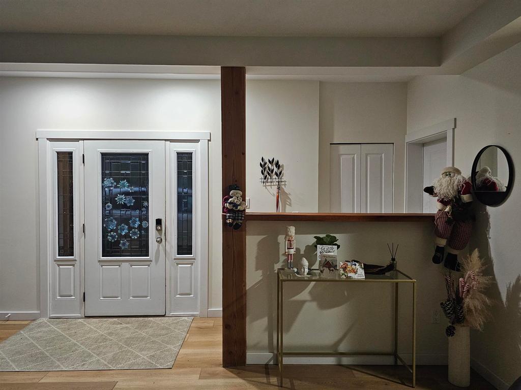 Listing Image for R3090572