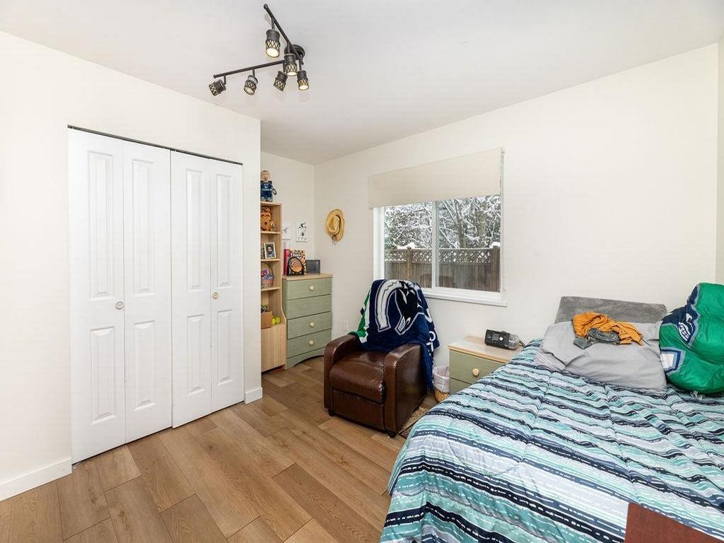 Listing Image for R3090572