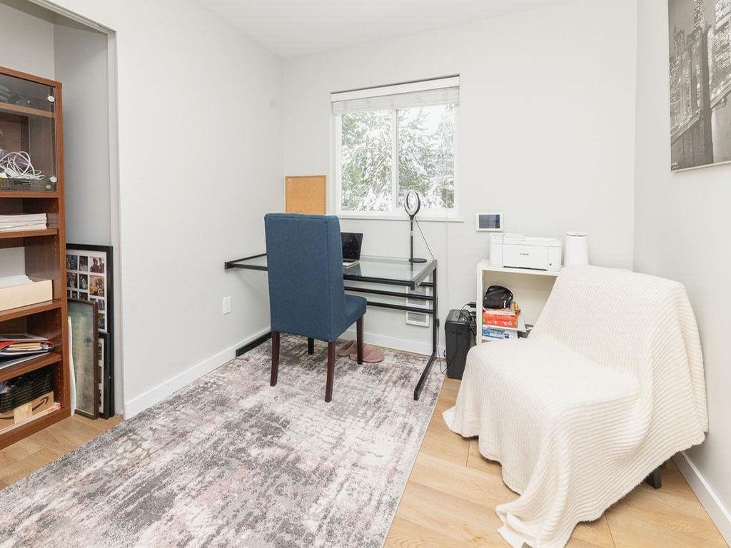 Listing Image for R3090572