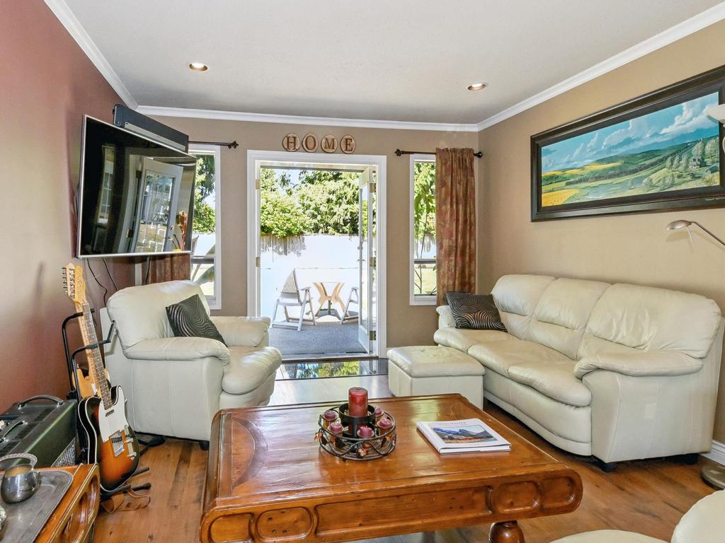 Listing Image for R3090580