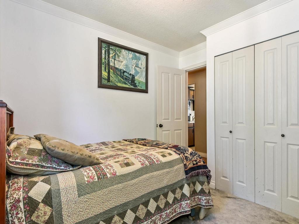 Listing Image for R3090580