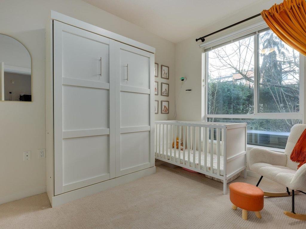 Listing Image for R3090582