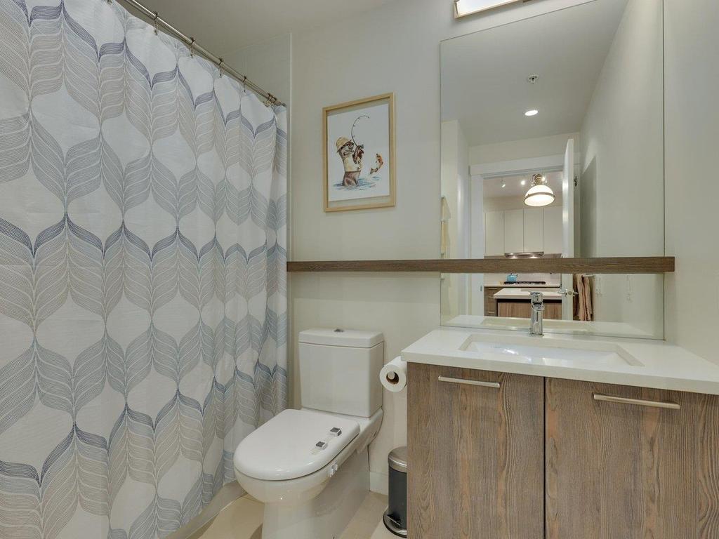 Listing Image for R3090582