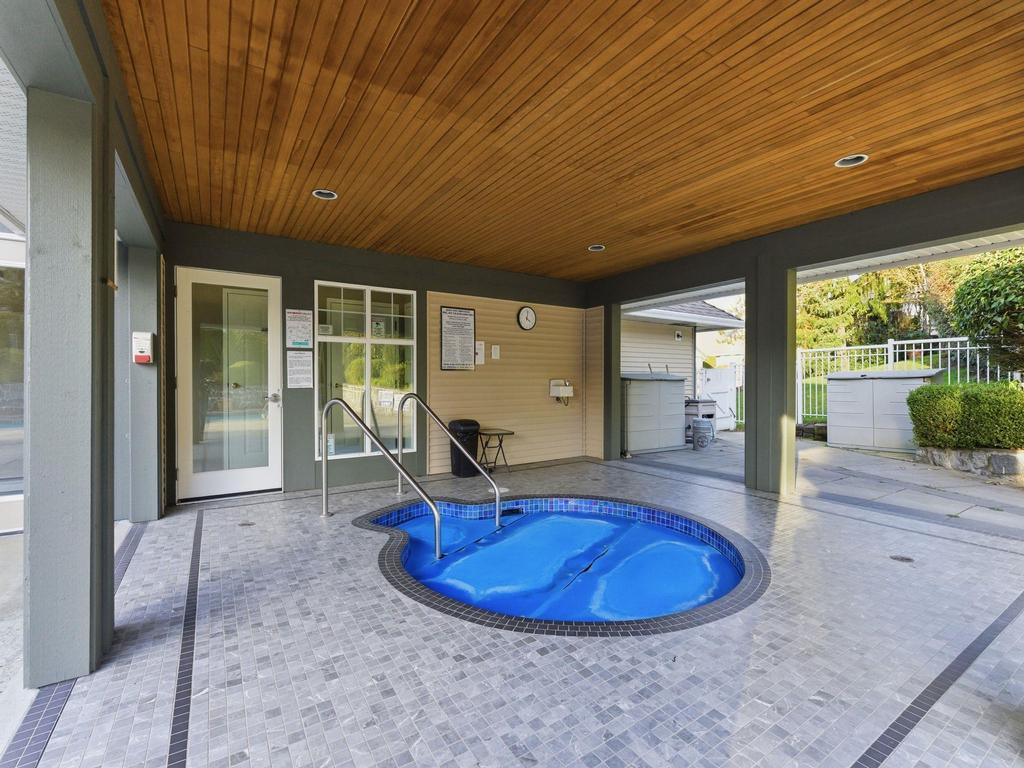 Listing Image for R3090587