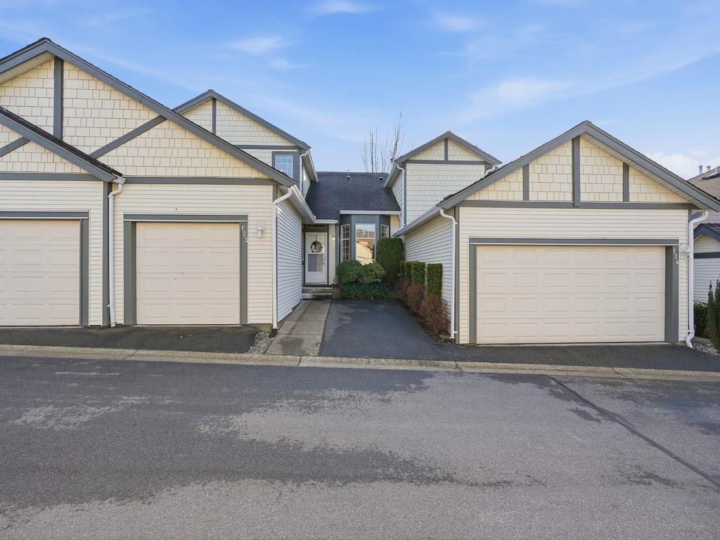 Listing Image for R3090587