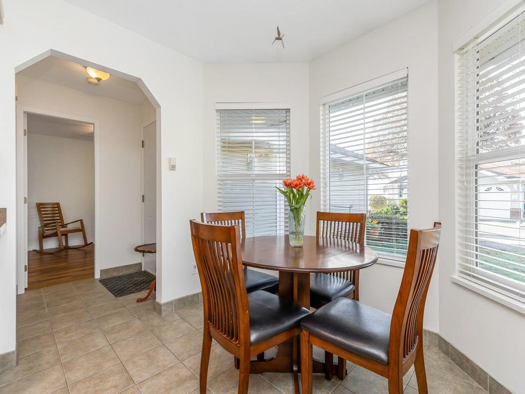 Listing Image for R3090593