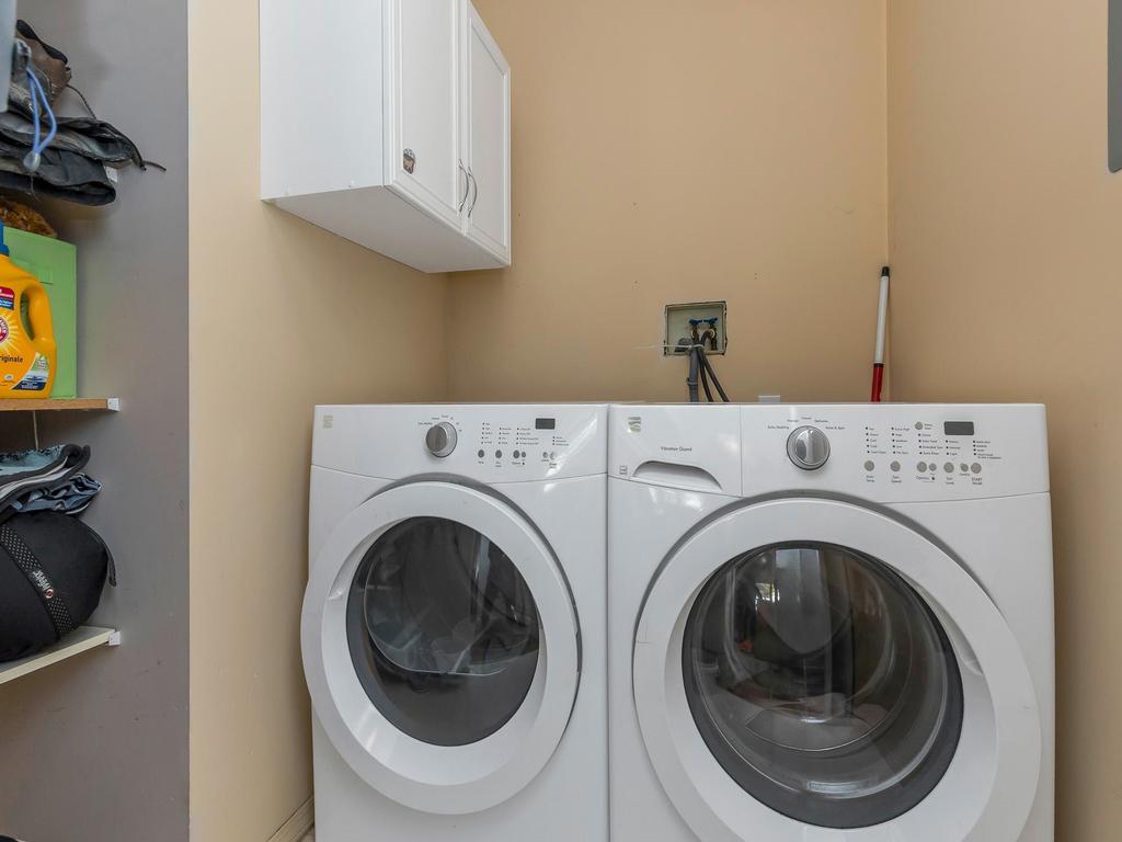 Listing Image for R3090593