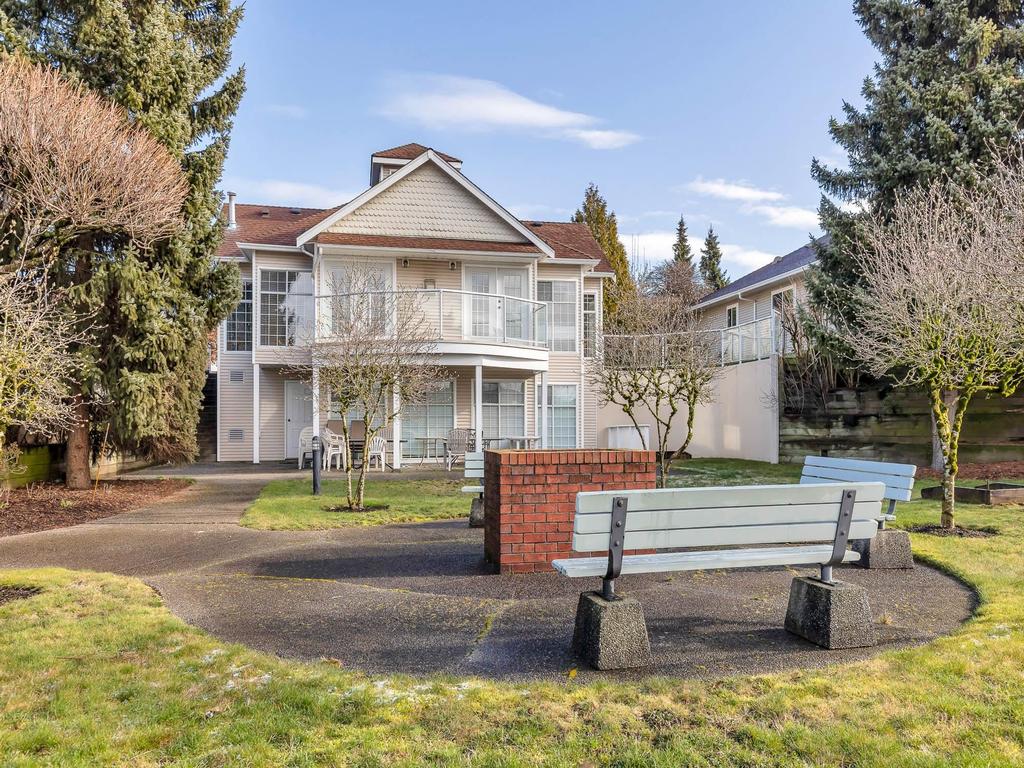 Listing Image for R3090593