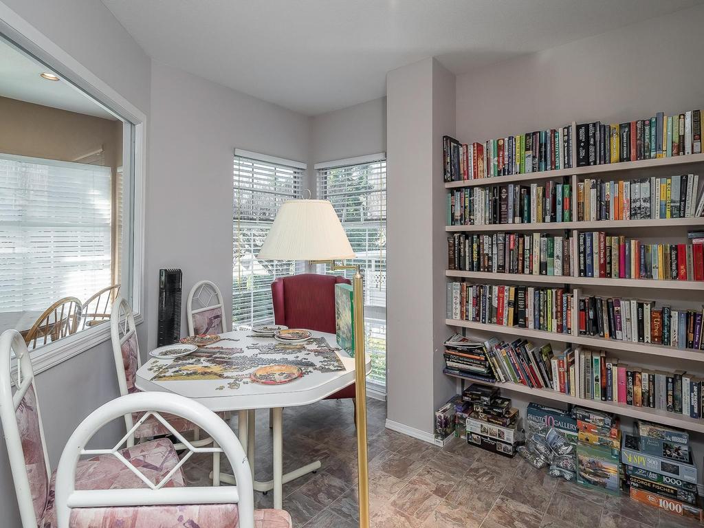 Listing Image for R3090593