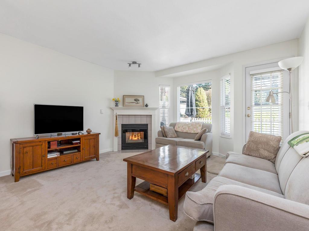 Listing Image for R3090593