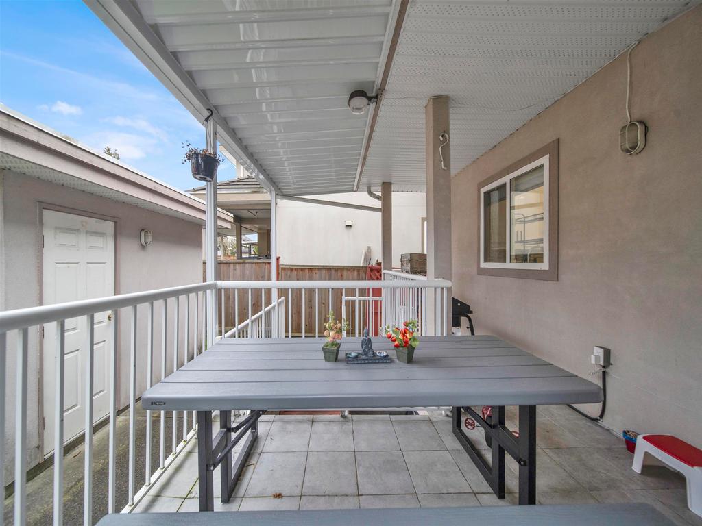 Listing Image for R3090595