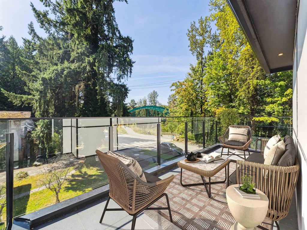 Listing Image for R3090603