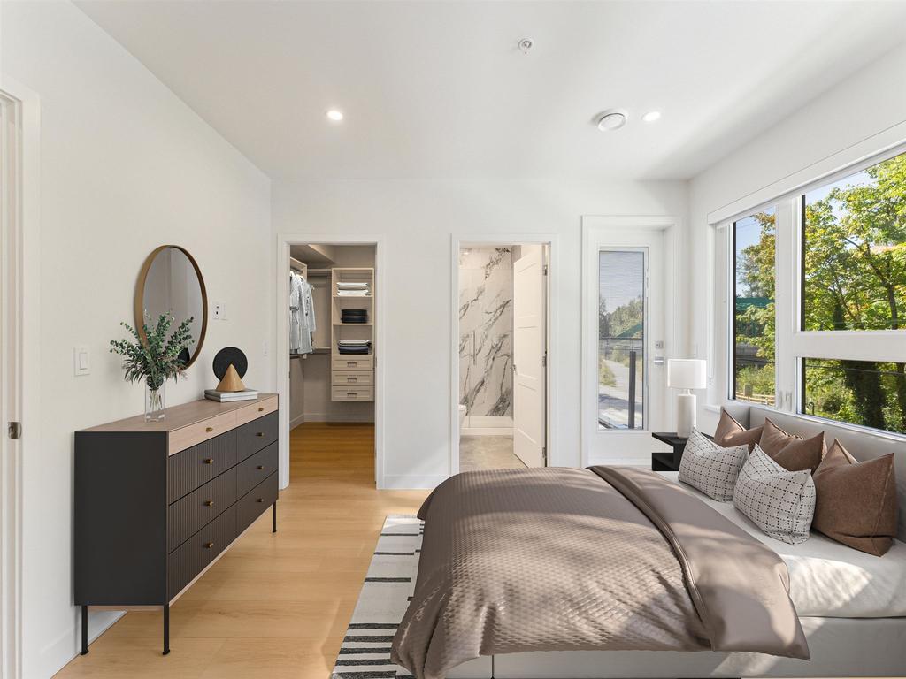 Listing Image for R3090603