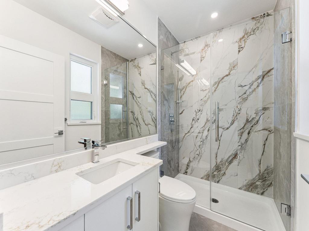 Listing Image for R3090603