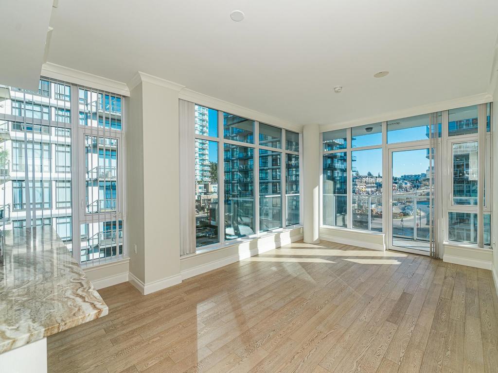 Listing Image for R3090608