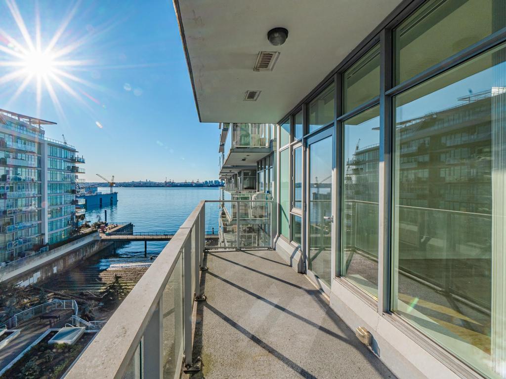 Listing Image for R3090608