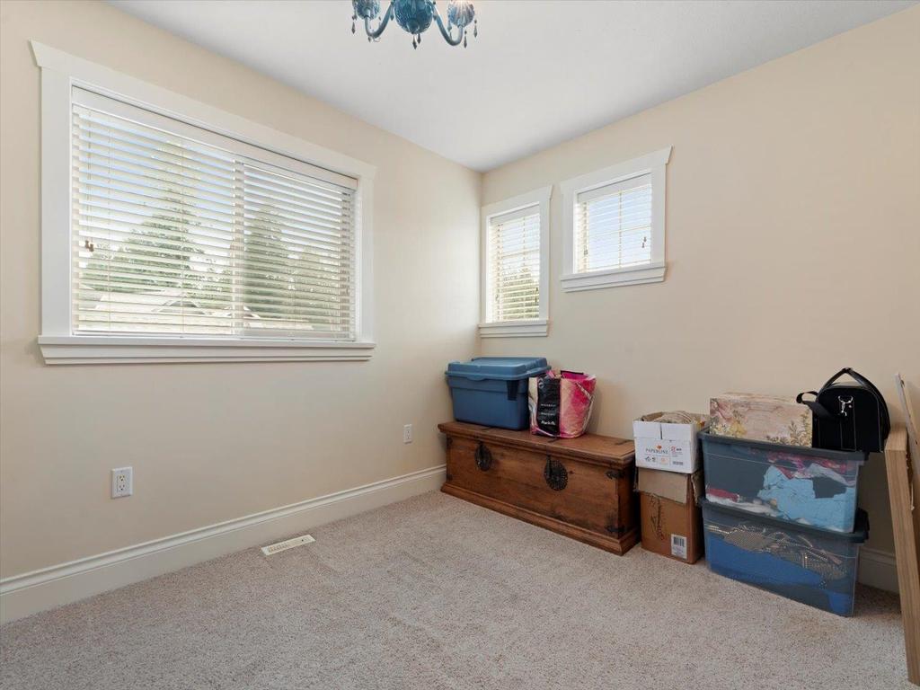 Listing Image for R3090624