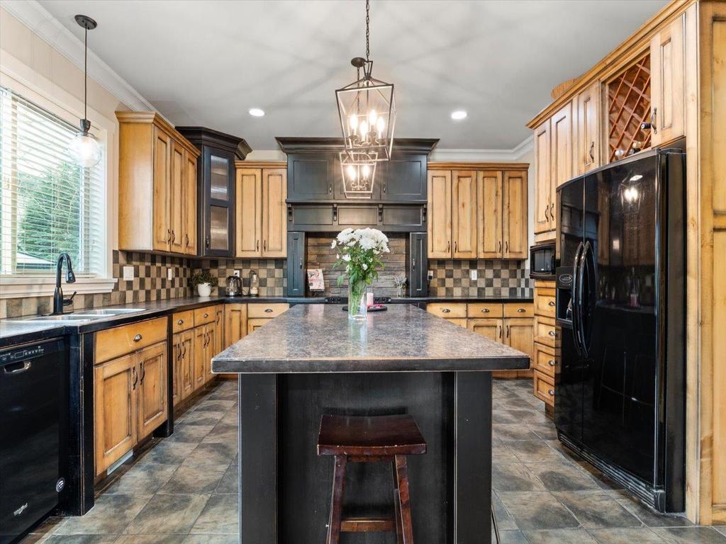 Listing Image for R3090624