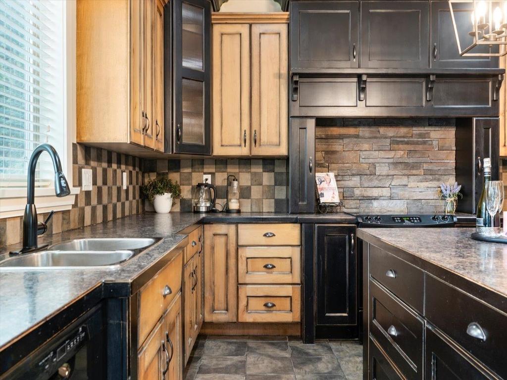 Listing Image for R3090624