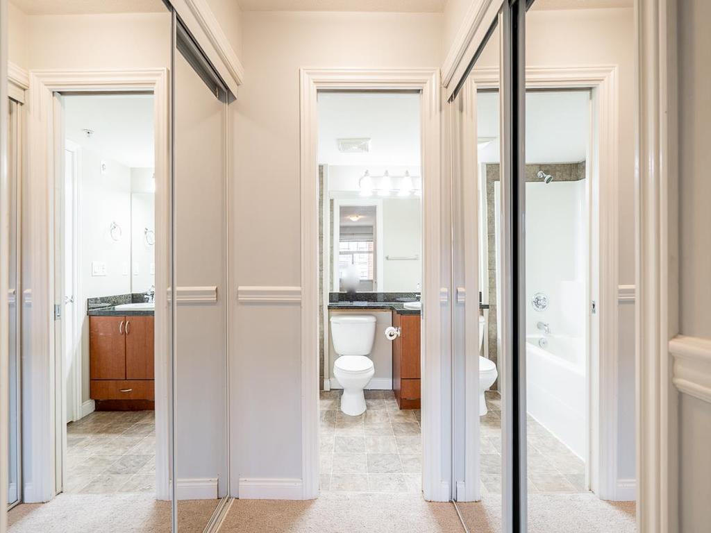 Listing Image for R3090626