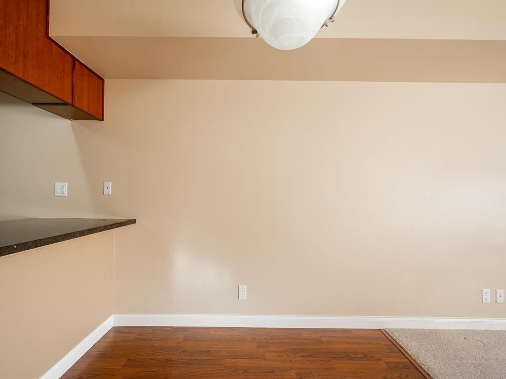 Listing Image for R3090626