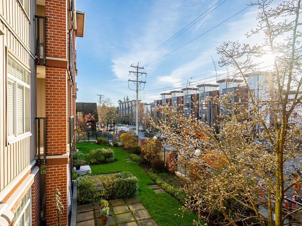 Listing Image for R3090626