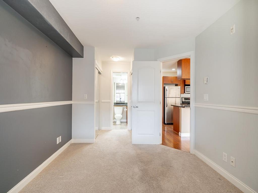 Listing Image for R3090626